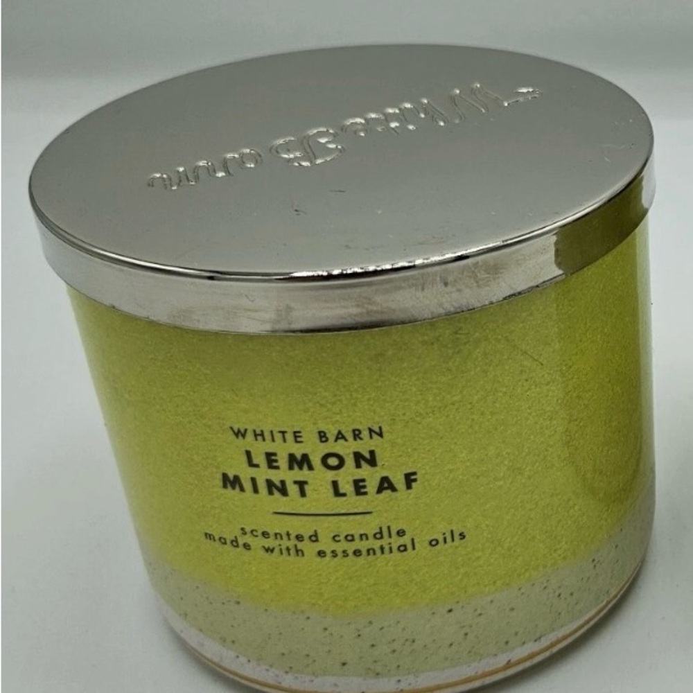 White Barn Lemon Mint Leaf Candle Bath & Body Works